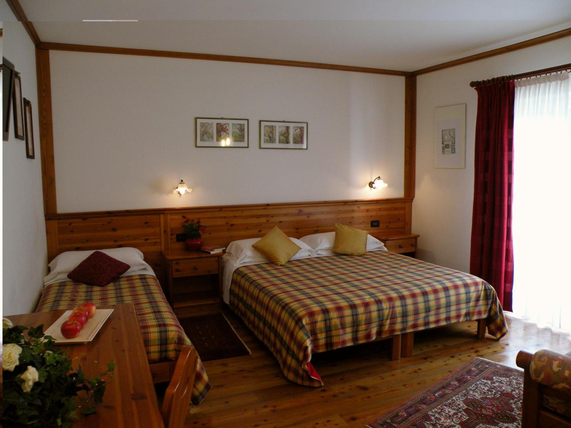 Hotel Garni Civetta Selva di Cadore Zewnętrze zdjęcie